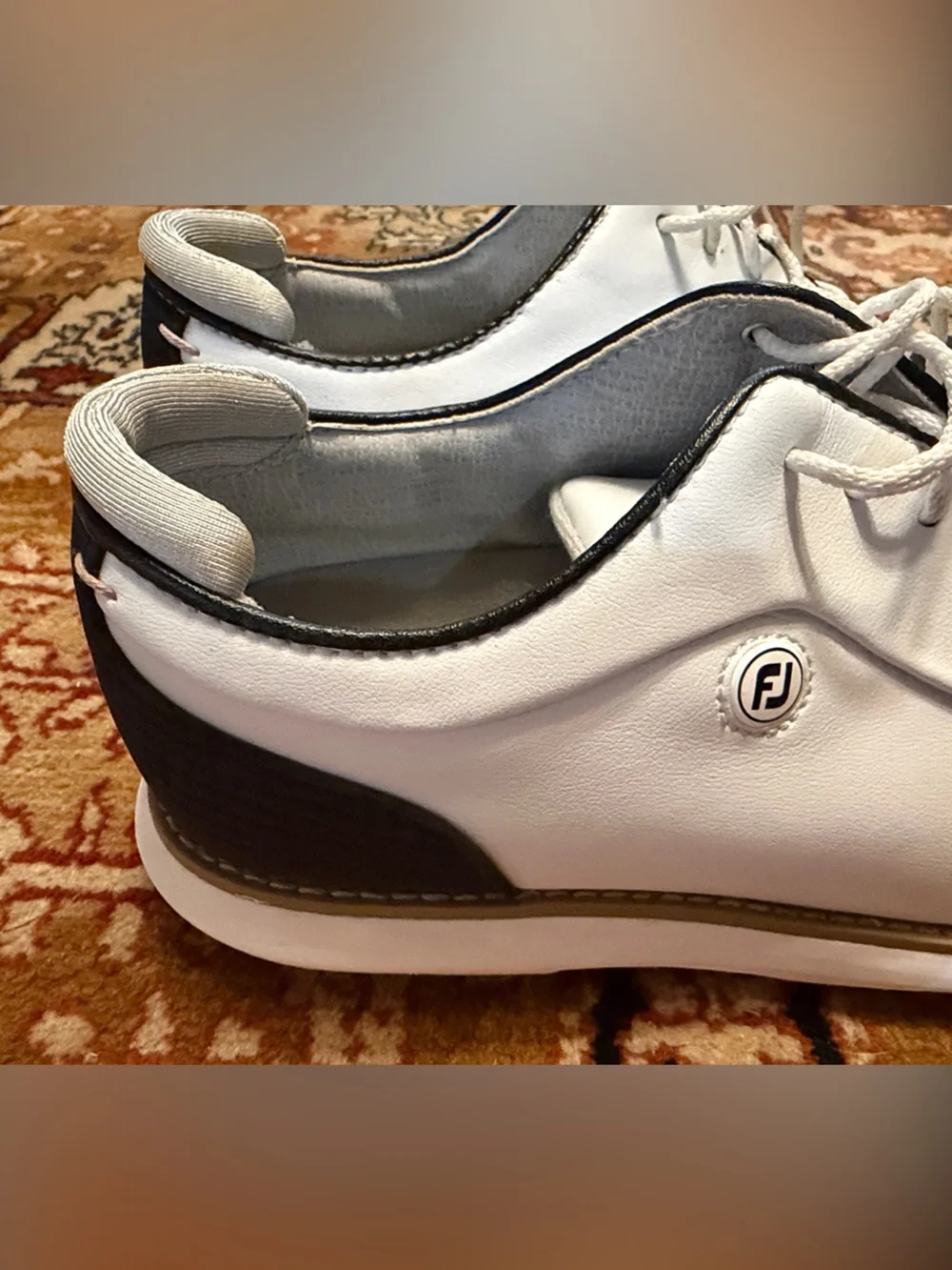 FootJoy Womens Traditions Cap Toe Golf Shoes - White/Black 97912 US 7